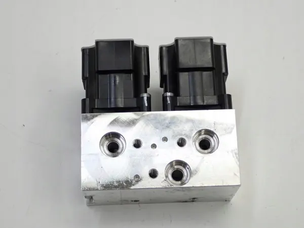 Soupape de détente climatisation OEM 1EA816701E Ford Capri image 3