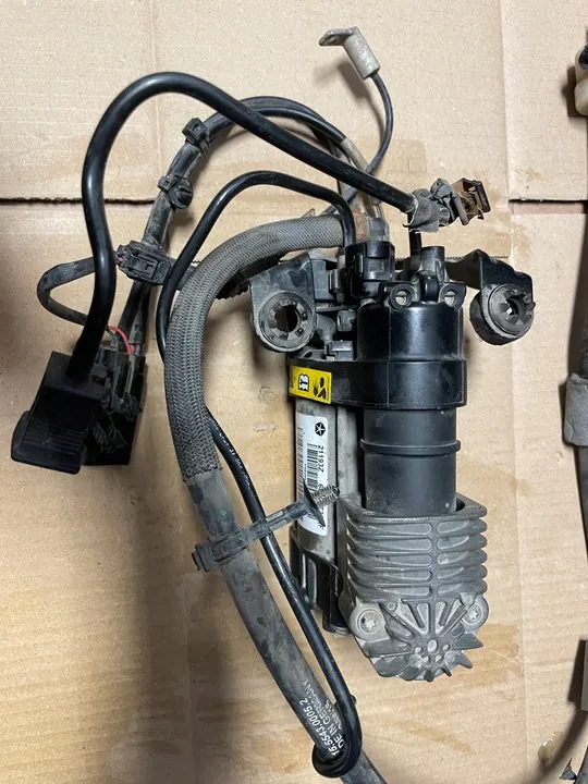 Compressore Sospensione Jeep Grand Cherokee WK2 P68204730AF image 2