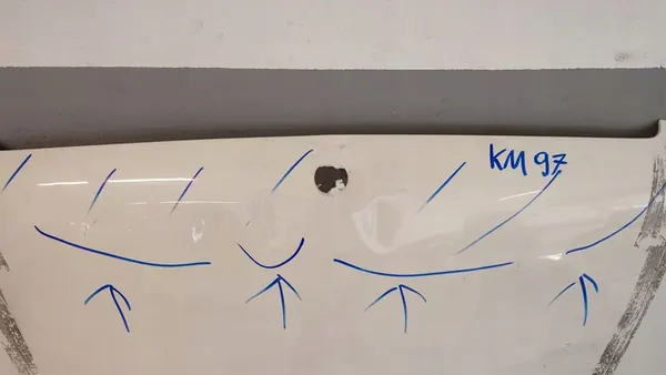 Mercedes-Benz OE A9067500002 motorhuv image 3