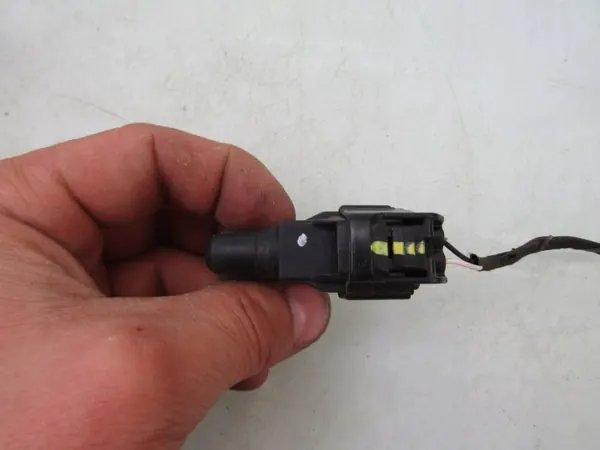 Ulkolämpötilasensori OEM KST17-8 BYD ATTO 3:lle image 3