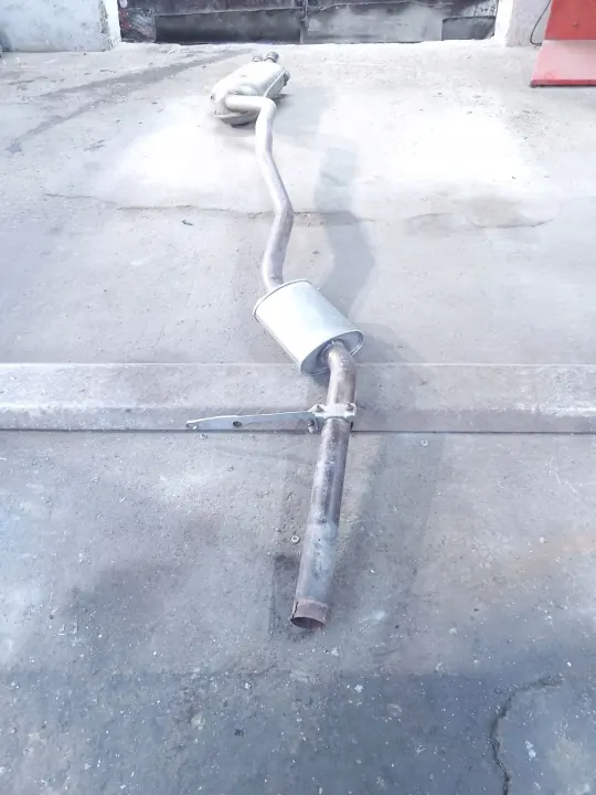 BMW X3 E83 Uitlaatdemper OEM 3415075 image 4