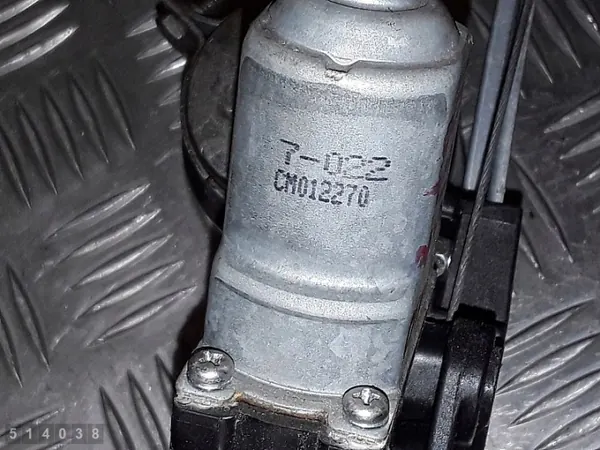 Honda raamregelaar OEM CM012270 - Gebruikt image 4