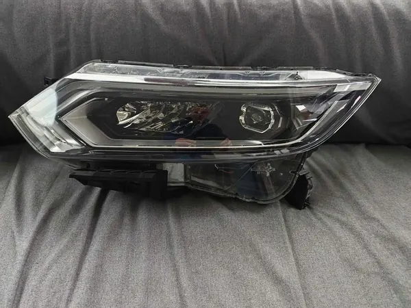 Vasen etuvalaisin Nissan QASHQAI image 5