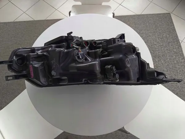 Vasen etuvalaisin Nissan QASHQAI image 7