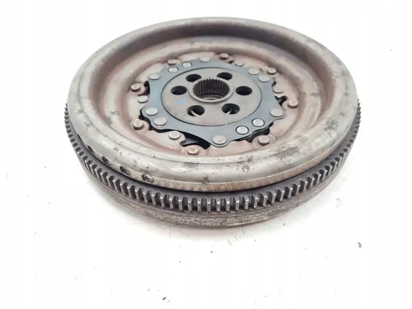 2008 Volkswagen PASSAT B6 Kaksimassavauhtipyörä 03L105266DC image 2