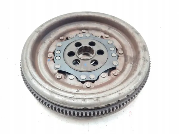 2008 Volkswagen PASSAT B6 Kaksimassavauhtipyörä 03L105266DC image 5