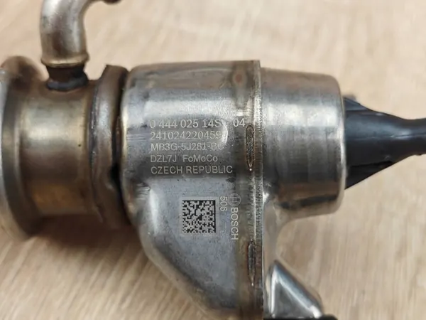 Käytetty AdBlue-suutin OEM MB3G5J281BC 3.0 TDI image 5