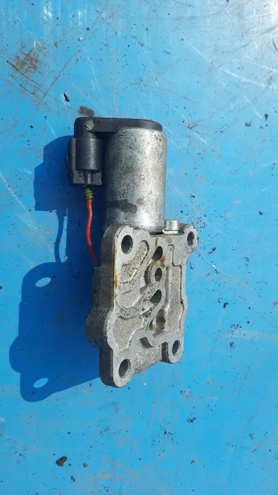 Sensor de posición del árbol de levas Volvo V70 S80 XC90 31355829 image 2