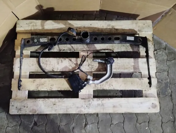 OEM 8V0092150KAS avtagbar dragkrok för Audi A3 S3 8V image 2