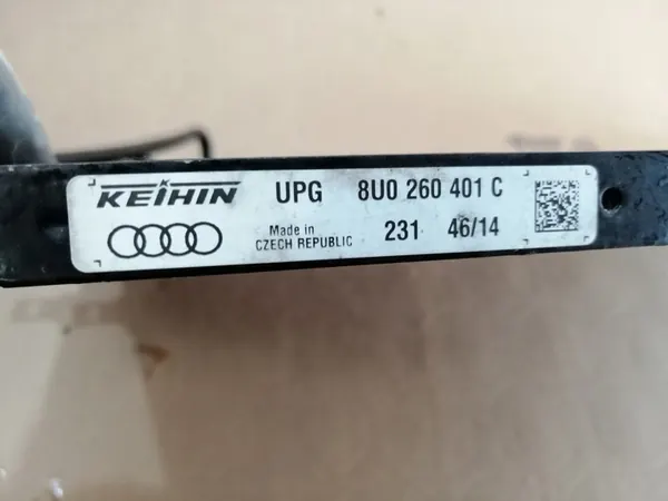 Audi OE 8U0 260 401C ilmastointikondensaattori image 3