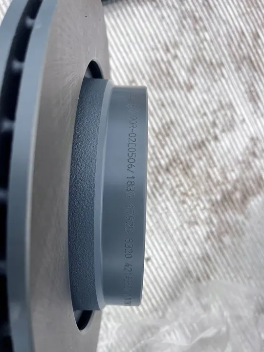 Disco de freio traseiro BMW 3 E46 2003 image 5