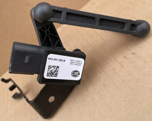 Nivåsensor 4K0941285B Audi A6 C8 image 2