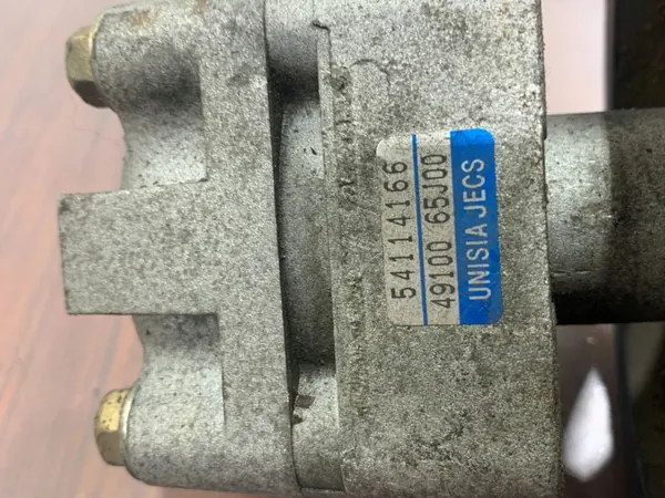 Pompe de direction Suzuki Grand Vitara OEM 54114166 image 4
