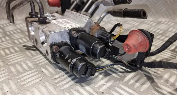 BMW Dynamic Drive Pomp OEM 6760840 - Gebruikt image 5