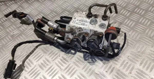 BMW Dynamic Drive Pomp OEM 6760840 - Gebruikt image 8