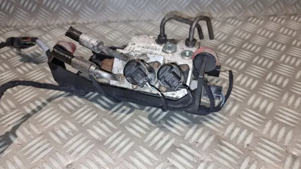 BMW Dynamic Drive Pomp OEM 6760840 - Gebruikt image 9