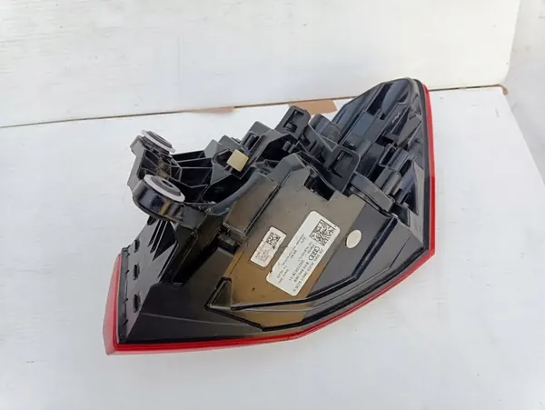 AUDI A3 8Y Lámpara Trasera Izquierda LED Europa 8Y0945069 image 3
