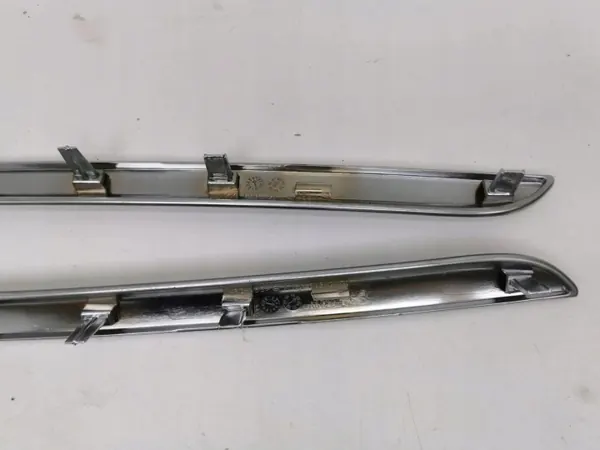 Oikea Tunnelisuojus OEM A1646830270 Mercedes W164 image 9