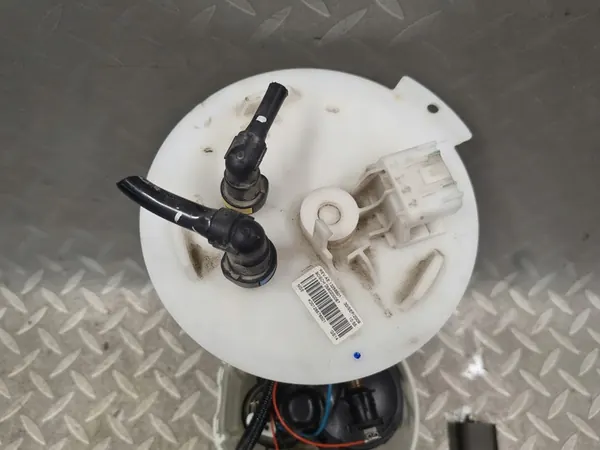 Polttoainepumppu 1.6 Turbo Opel Insignia A OEM 13256501 image 2