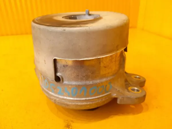 Vasen moottorituki Mercedes-Benz GLC W253 A2052401000 image 4