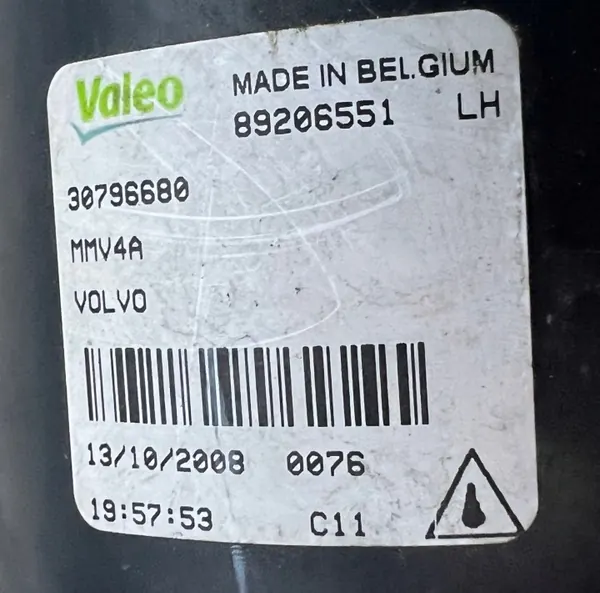 Halogen höger strålkastare OEM 89206551 för Volvo XC60 image 3