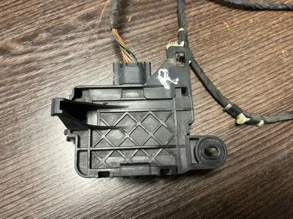 OEM 3Q0907566 radarsensor för Distronic ACC image 8