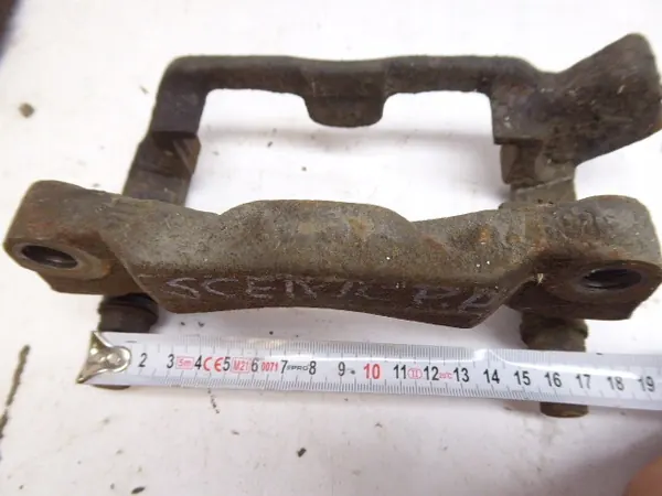 Oikean etujarrusatulan tuki Renault Scenic I RX4 Lift image 4