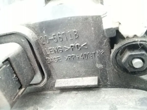 TYC 20-5671-08-2 Farol image 5