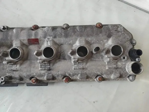 Couvercle de soupape BMW OEM 7834621 pour M5 M6 V10 image 3