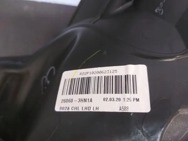 Vasen etuvalaisin Nissan Micra K13 Lift image 6