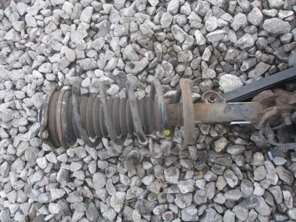 Vorderer Linker Stoßdämpfer OEM 00520360140 Fiat 500X image 6
