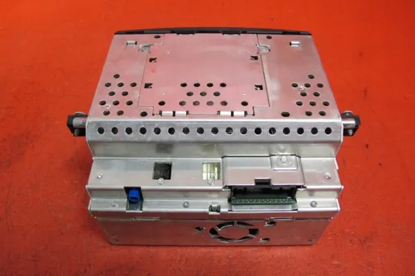 Changer CD Mercedes Classe S W221 OEM A2218708093 image 3