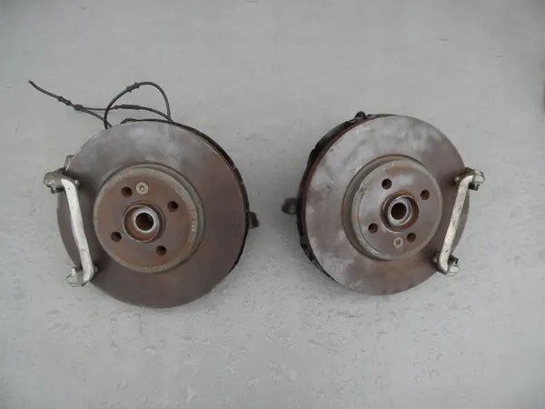 Moyeu AV OEM pour MINI R55 R56 R57 - Occasion image 2