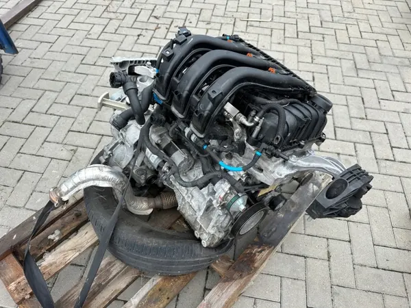 Opel Corsa F 1.2 75PK Complete Motor 10XKDU image 2