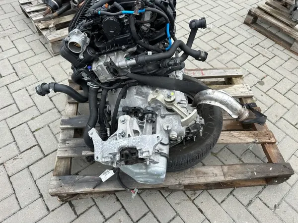 Opel Corsa F 1.2 75PK Complete Motor 10XKDU image 3