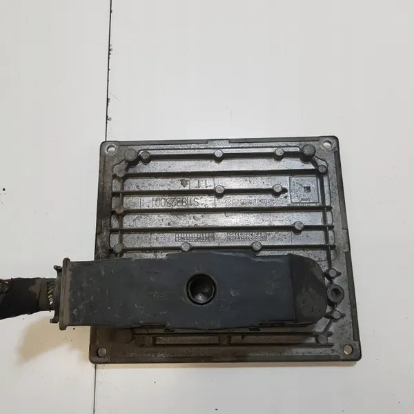 Motorcomputer S118107004D voor Ford Fiesta MK6 image 2