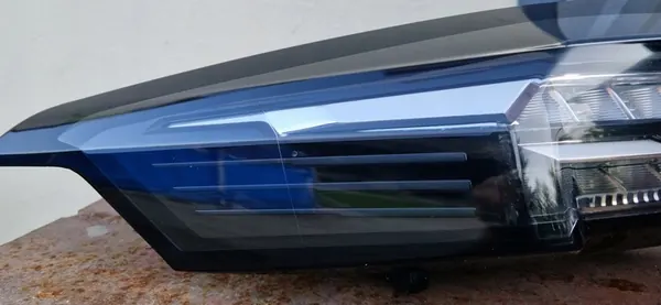 Luz trasera izquierda Peugeot 308 2021 LED OEM 9835299480 image 7