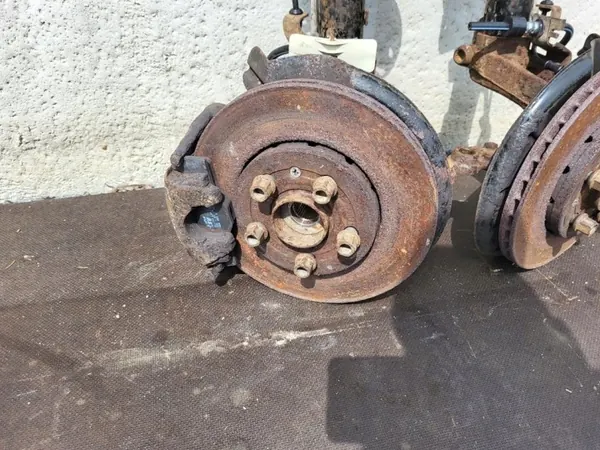 Framfjädring höger OEM 6Q0413031BM image 3