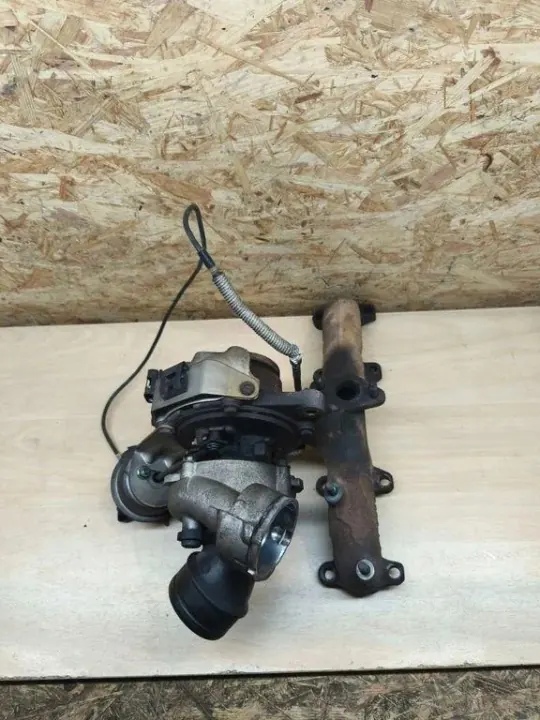 Turbocompressor usado OEM 7652613 para VW Passat B7 image 3
