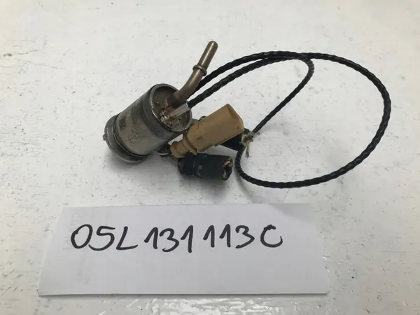 Injecteur AdBlue Audi A6 C8 OEM 05L131113C image 3