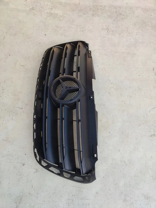 GRILL MERCEDES W910 SPRINTER OE A9108852800 image 2