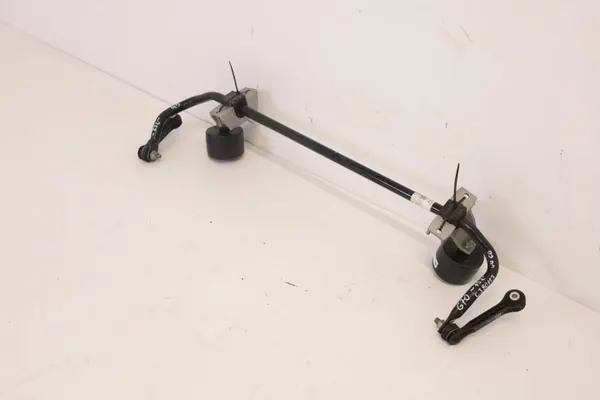 Taka stabilointitanko OEM 6898752 BMW G70:lle image 3
