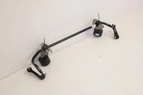Taka stabilointitanko OEM 6898752 BMW G70:lle image 4
