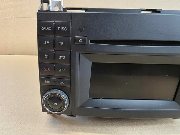 Radio Mercedes OEM A1699002000 (26) - Usado image 3