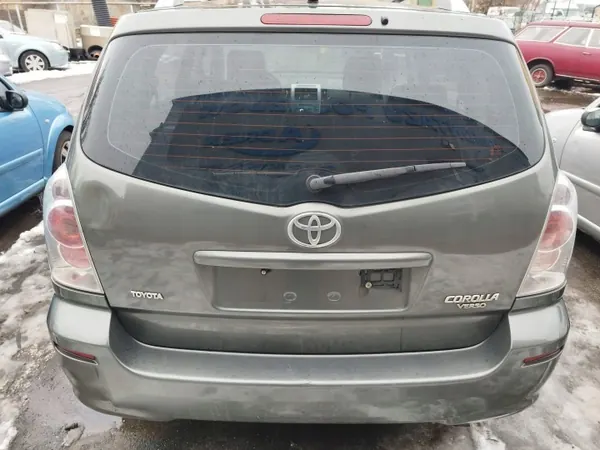 Baklucka Toyota Corolla Verso II OEM XER6888 image 2