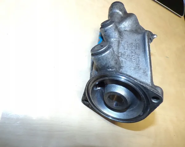 Volkswagen OE 074115417A Ölfiltergrundplatte - Gebraucht image 3