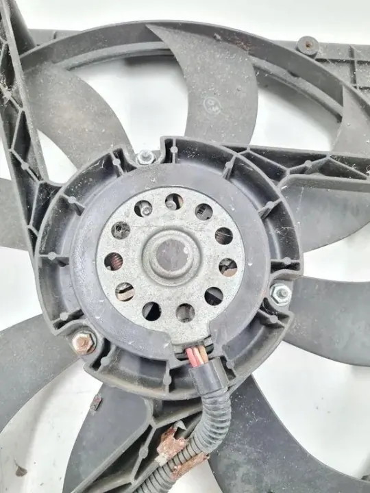 Framremsa OEM 6Q0121207H för Skoda Fabia I 1.4 TDI image 5