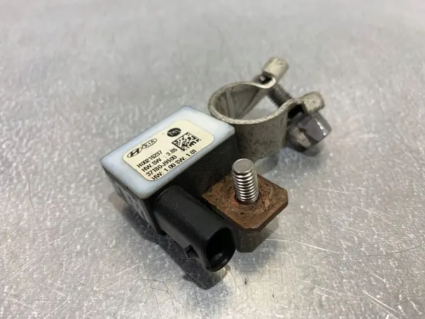 Pyroteknisk klämma Hyundai Kona 2018 OEM FBZ19364 image 2