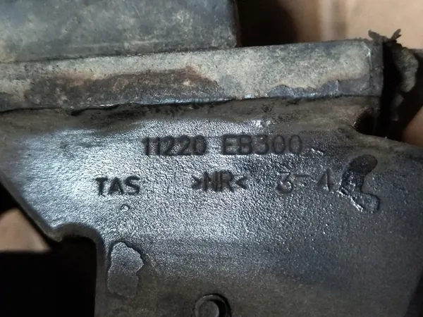 Supporto motore Nissan Navara D40 2.5 DCI - 11220-EB300 image 9