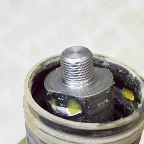 Honda Civic X 2017 Rechterschroefstang image 6